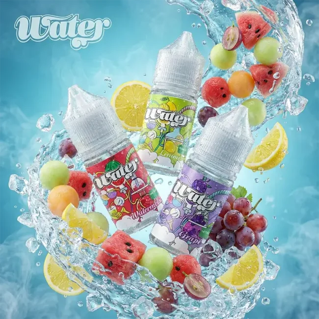 美國原裝 WATER 瓦特系列尼古丁鹽煙油主圖。展示三款熱銷瓶身：西瓜哈密瓜 (Watermelon)、葡萄冰 (Grape) 與檸檬冰 (Lemon)。背景為動態水花、冰塊與新鮮水果切片，強調 35mg 的夏日沁涼口感與美式高品質。
